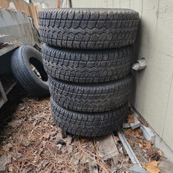 245/75/16 Studs w/Rims