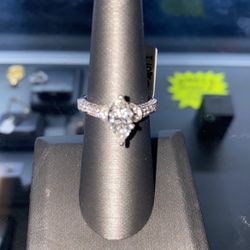 14k Diamond Ring 49dias 