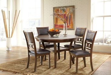 Elegant mindy Wood Dining Set with Modern Details