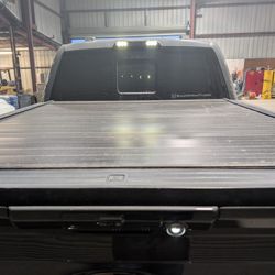 Gator Recoil Retractable Truck Bed Tonneau Cover | G30378 | Fits 2021 - 2025 Ford F-150 (Incl. Raptor/Lightning) 5' 7" Bed (67.1")