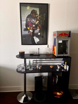 Bar stand