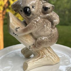  GOEBEL PORCELAIN KOALA BEAR W BABY WEST GERMANY 