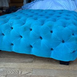 FREE - Blue Ottoman 