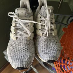 Adidas Shoes Size 9.5 Ultra Boost  Continental Torsion System