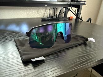 Oakley sunglasses
