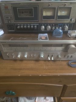 Solider Mk- 630. Hitachi Am Fm Stereo Recive Se -804