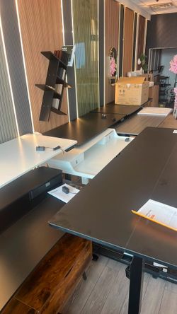 Premium standing desk 32 inches up to 71 inches