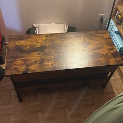 4-1 Lift Top Coffee Table with Power Outlet