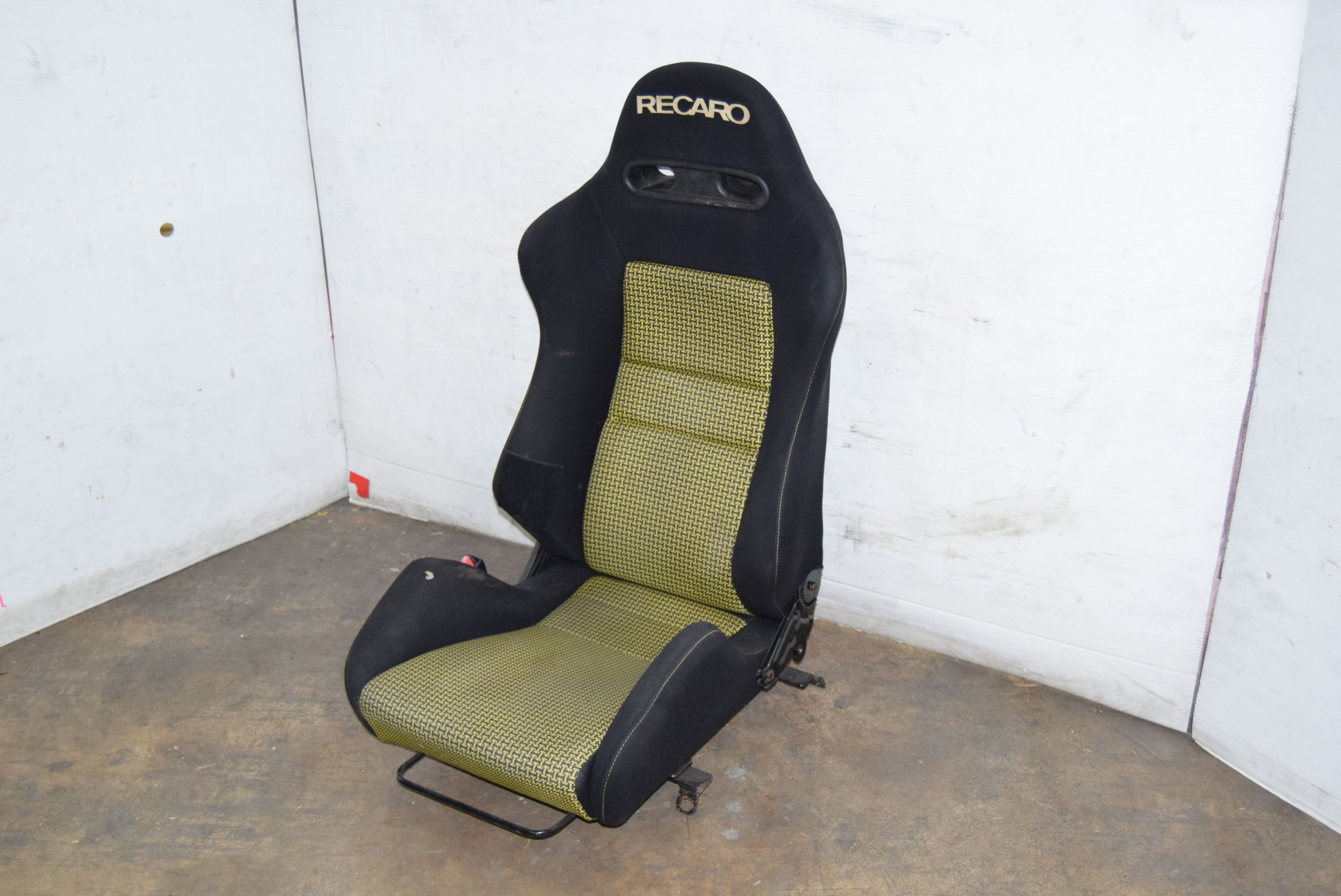 JDM RECARO TOMCAT SR2 SINGLE BUCKET SEAT YELLOW