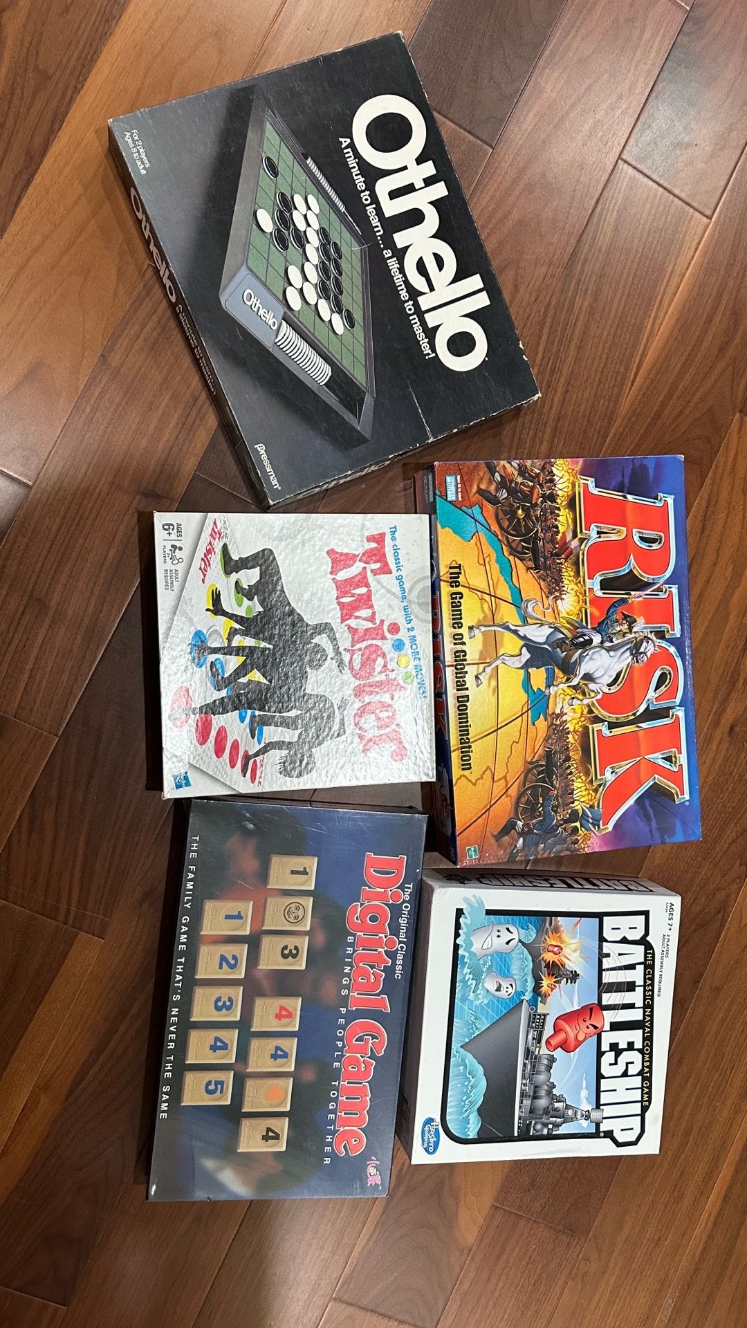New and excellent condition board games 5 set