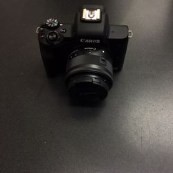 Canon EOSM50