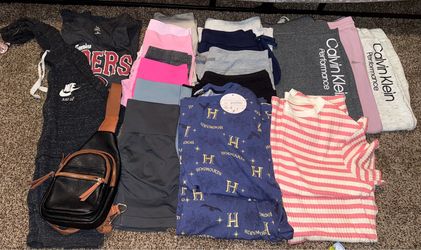 Women’s clothes size large