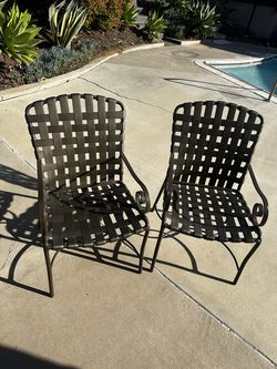 Chairs / lounge chairs