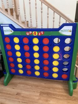 Connect 4 “Up 4 It” Large Game
