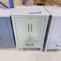 24 in Single Sink Bath Vanity in Sage Green with Marble Top in White  $349 