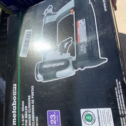 Metabo Air Powered Nail Gun 