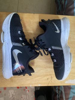 Nike Lebron Witness V P S Shoes Size #6.5 