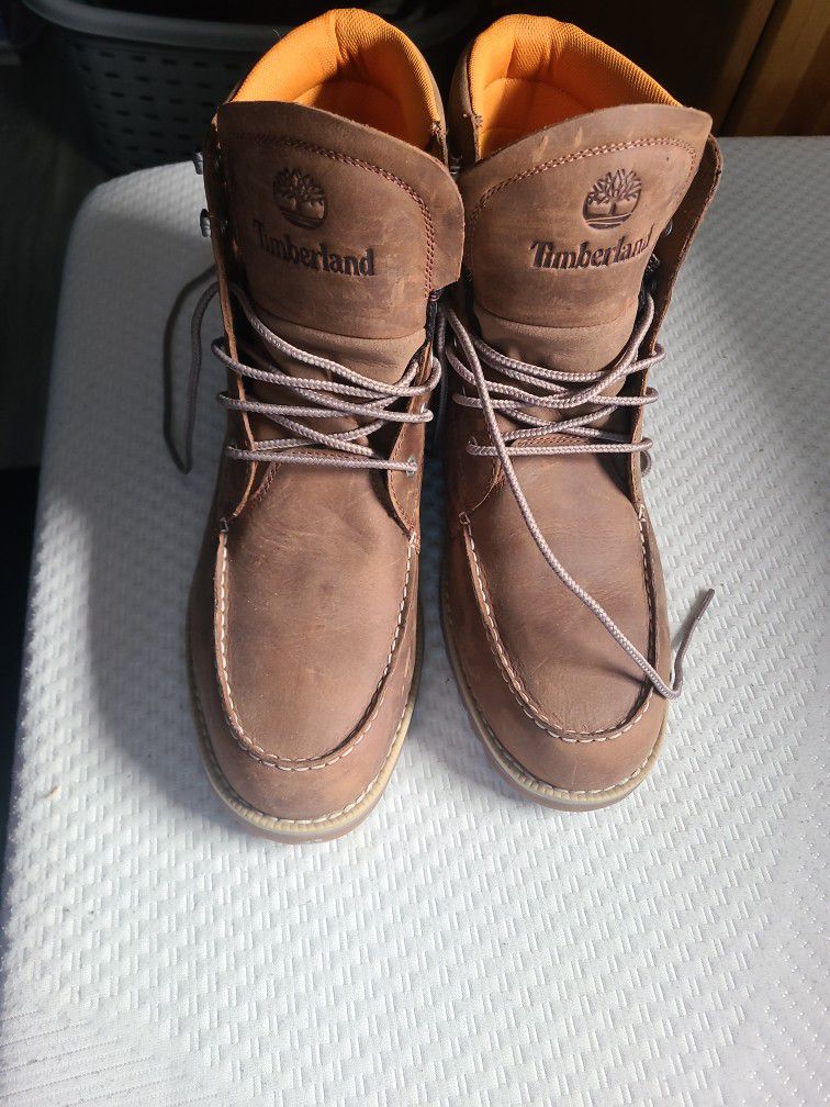 New Timberland Boots Size 12