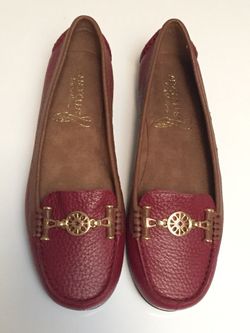 Aerosols leather shoes