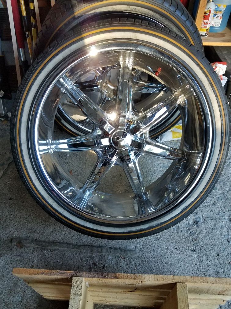 24 inch U2 35S CHROME RIMS ON CUSTOM MUSTARD N MAYO TIRES