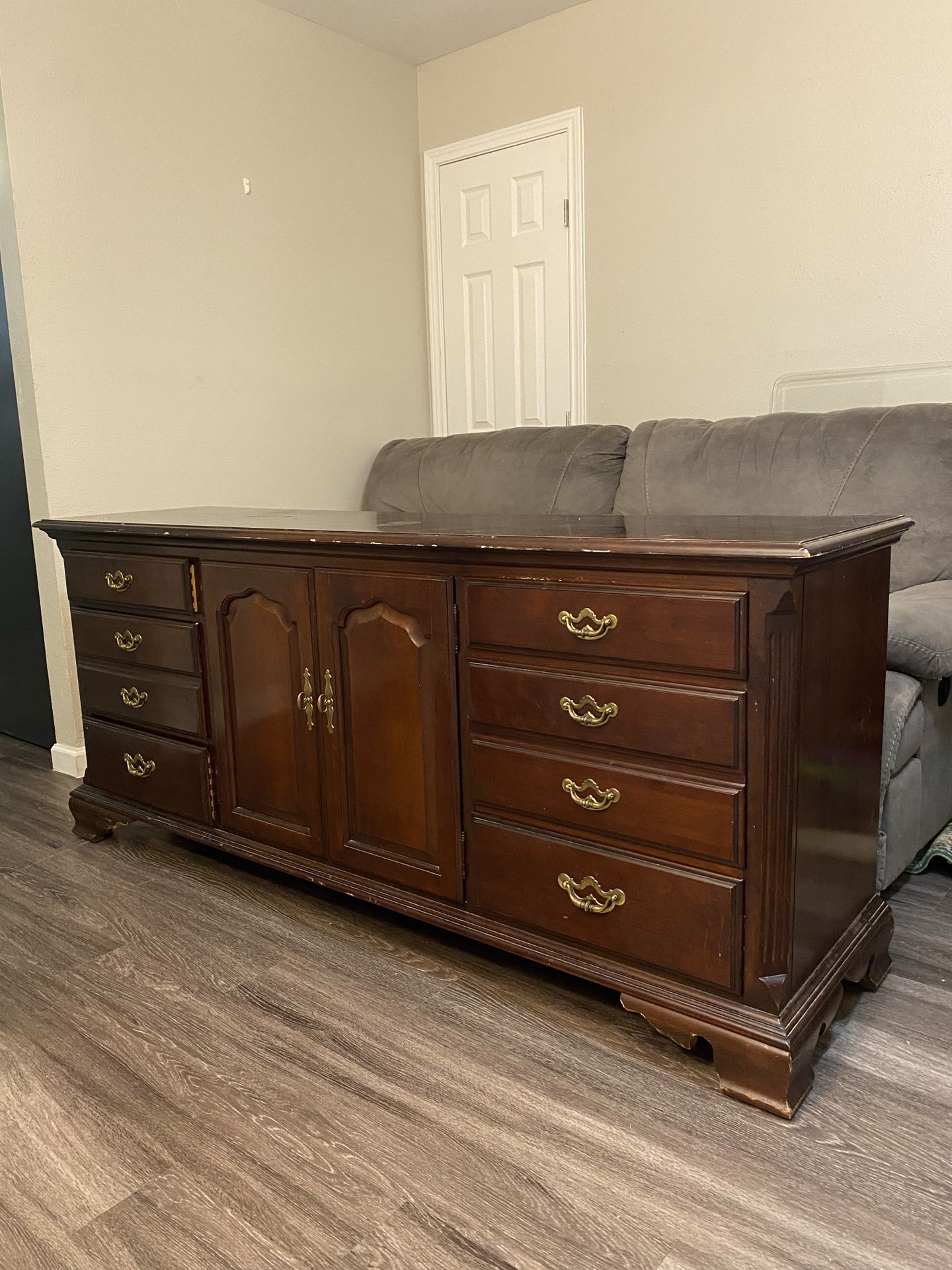 Hardwood Dresser Amazing Condition