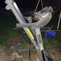 Lots Of Free Stuff On Curb Pickup Only