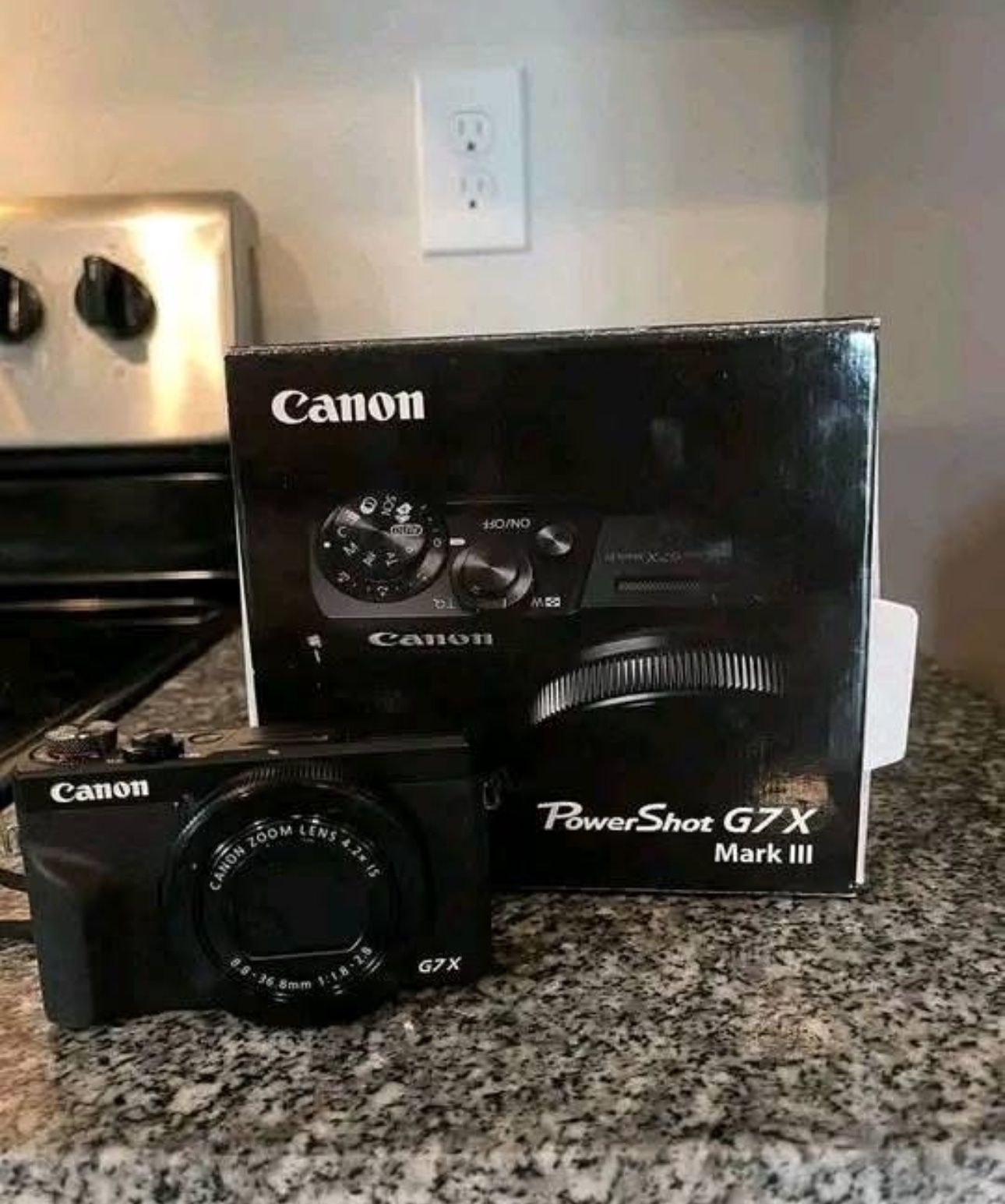 Canon G7x Mark III Camera