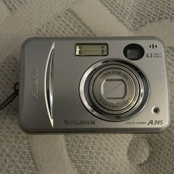 Fuji film camera fine pix A345 4.1 mega pixel