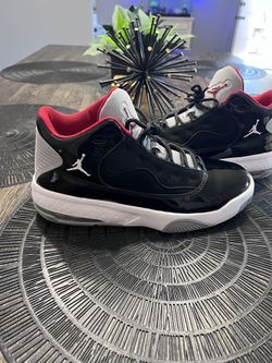 Men's Jordan Max Aura 2 Black Cement