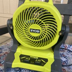Ryobi 18V Cordless 7-1/2” Bucket Top Misting Fan Kit 