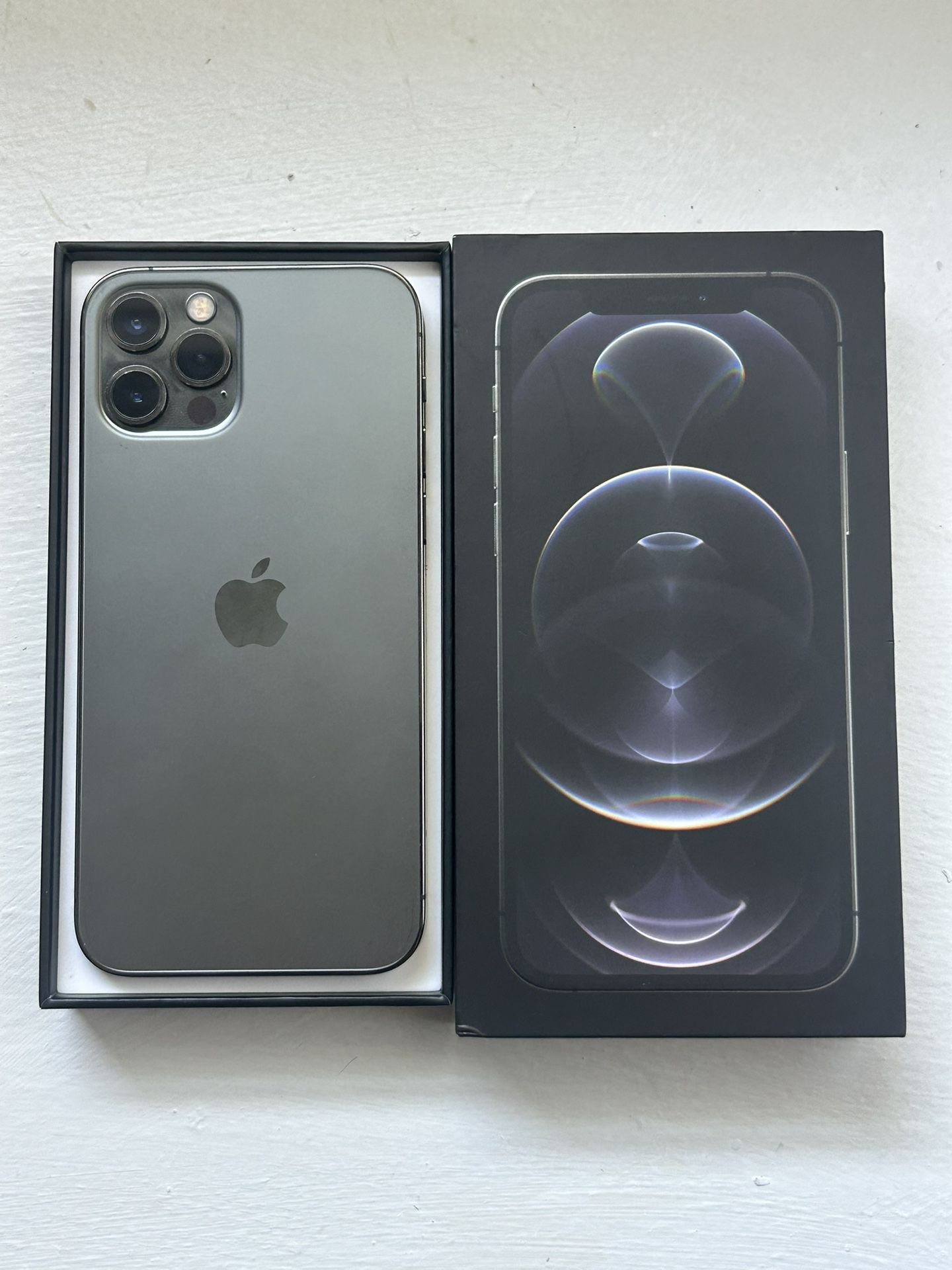 iPhone 12 Pro Unlocked