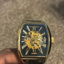 Daniel & Douglas Japanese Gold Watch – Elegant & Timeless