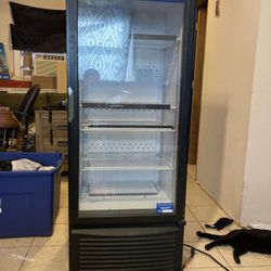 5ft Pepsi Fridge