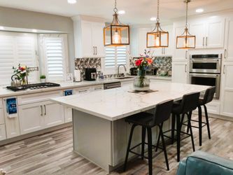 Solid Wood Kitchen Cabinets