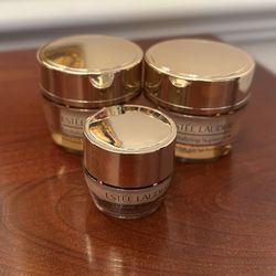 New! Estée Lauder Revitalizing Supreme + Anti-Aging Cream Set