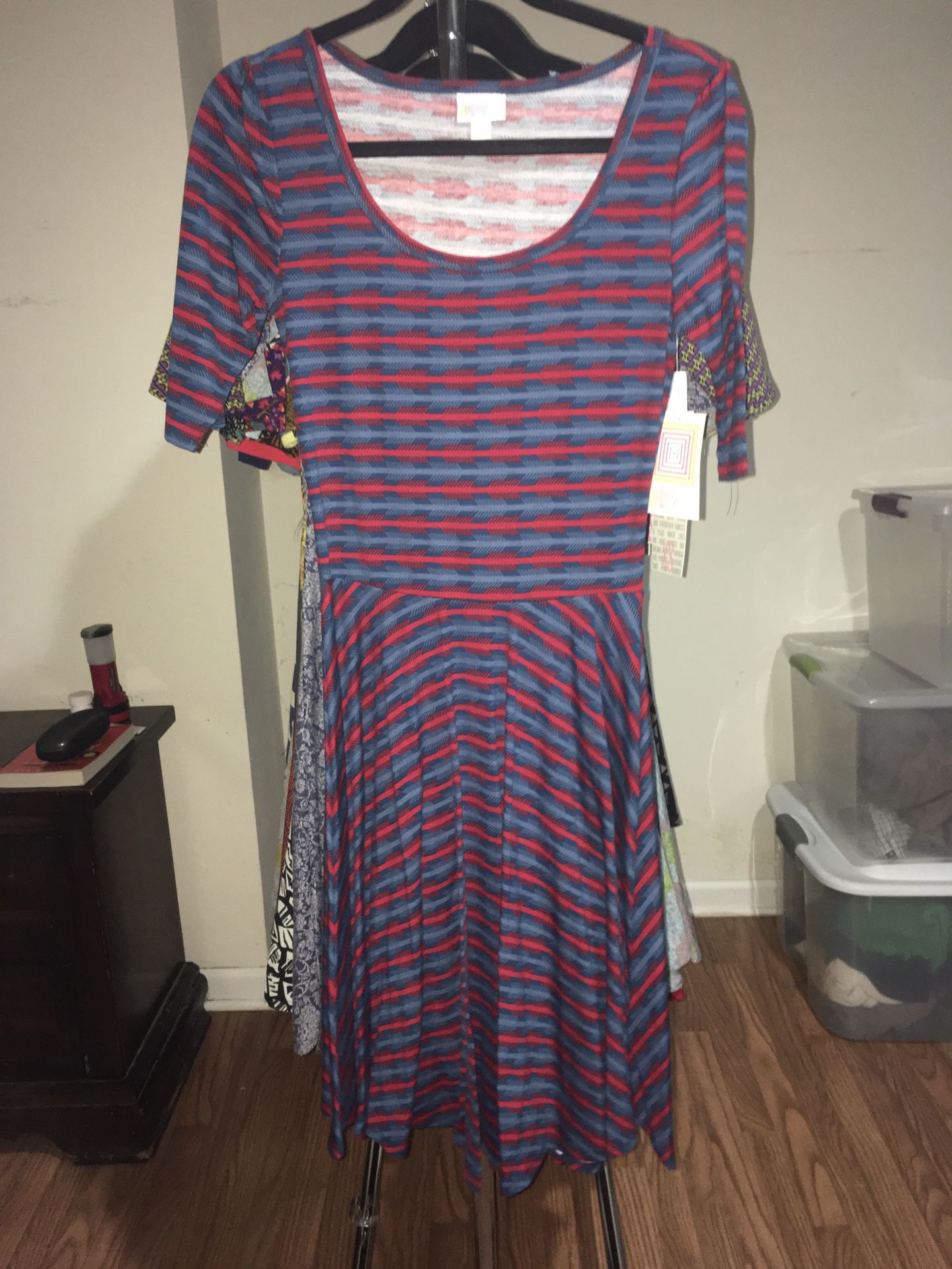 🔥LULAROE XS