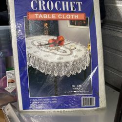 New Vinyl Crochet Tablecloth 60“ X 90“ Oval