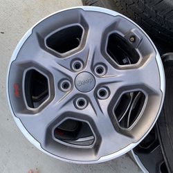 Set If 4 Good Jeep Rims Good Color 