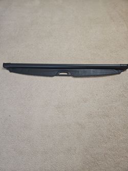 Toyota 4runner retractable rear cargo cover