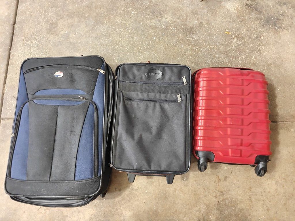 Medium To Small Luggage With Wheels (Hard Shell, Soft Shell)