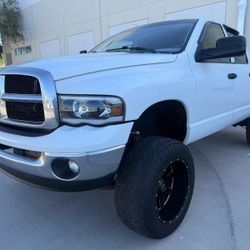 2003 DODGE RAM 4WD, 5.9L, CREW CAB, COLD AC, RUNS GREAT, NICE TRUCK, FINANCE AVAILABLE 🚘