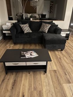 Black Sectional Couch w/ Chaise + Matching Tables