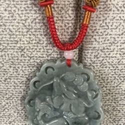 Certified A grade jade carved mouse shaped pendant necklace