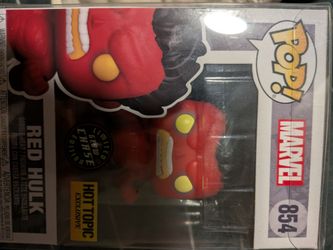 Red hulk limited Chase glow number 854