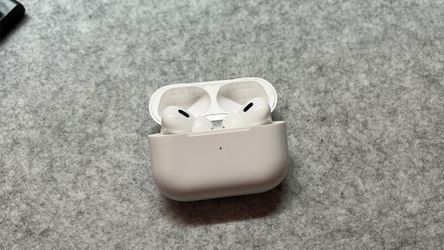 Apple AirPods Pro 2nd Gen (Brand New)
