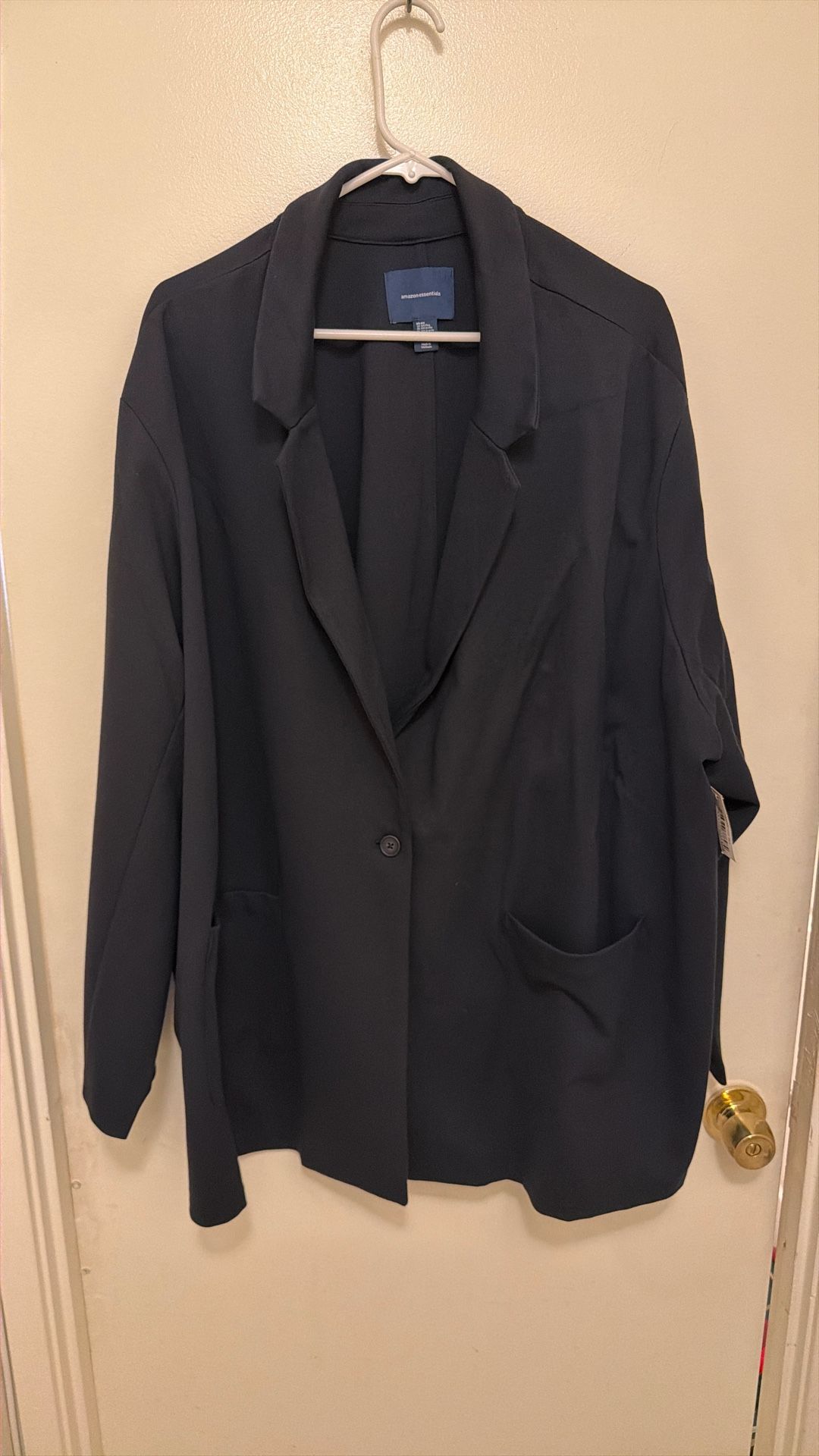 Ladies Light Weight Jacket Black 6X New