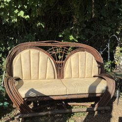 Bent Willow Loveseat 