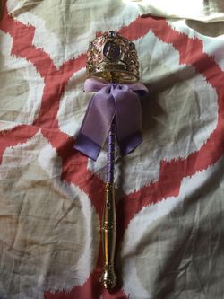 Repunzel wand lights up