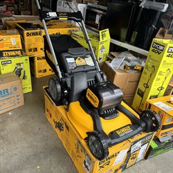 Tool only)2x20V MAX 21 in. Cordless Battery Powered Push Lawn Mower