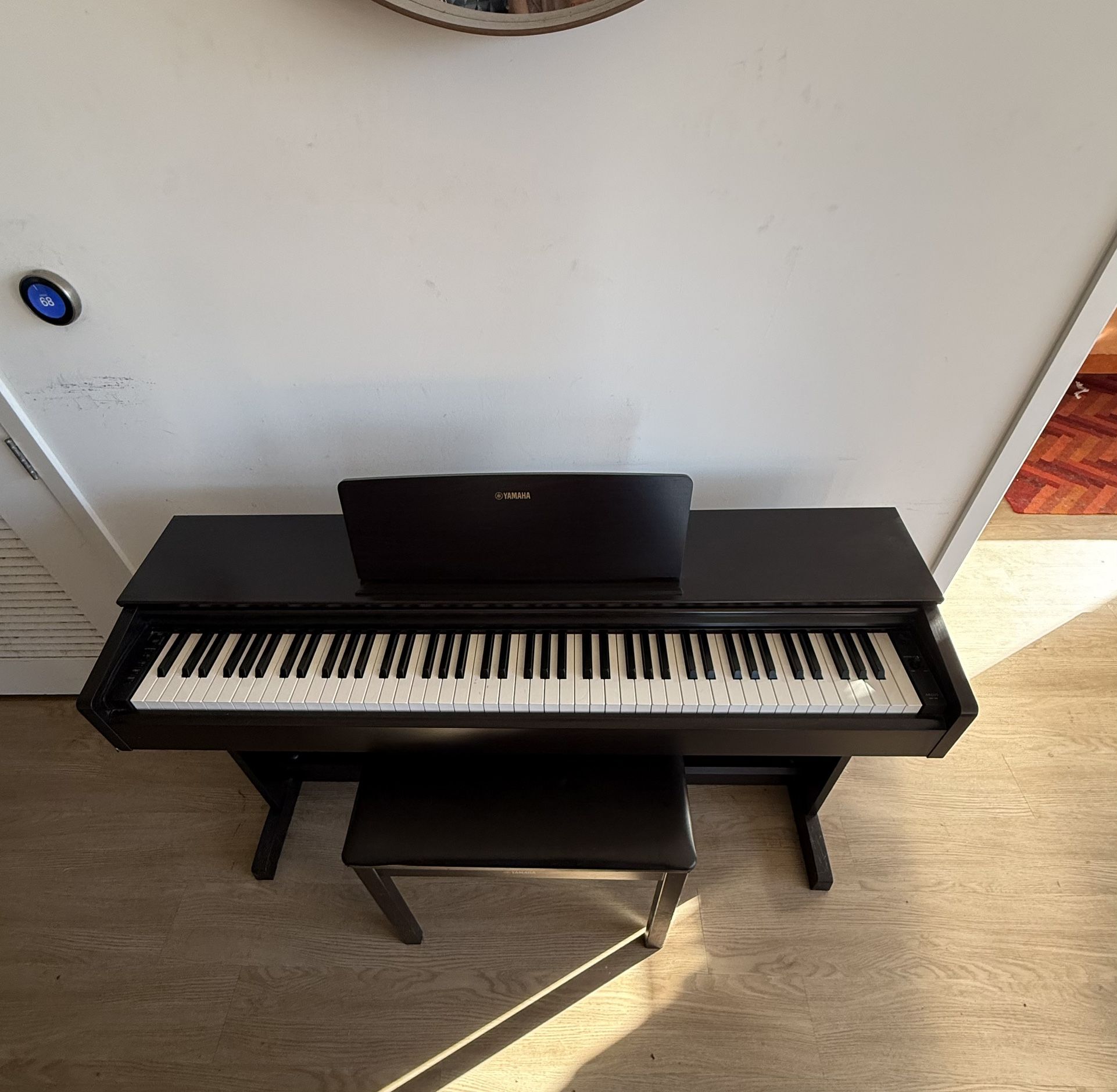 Yamaha Arius Ydp-143 Digital Piano
